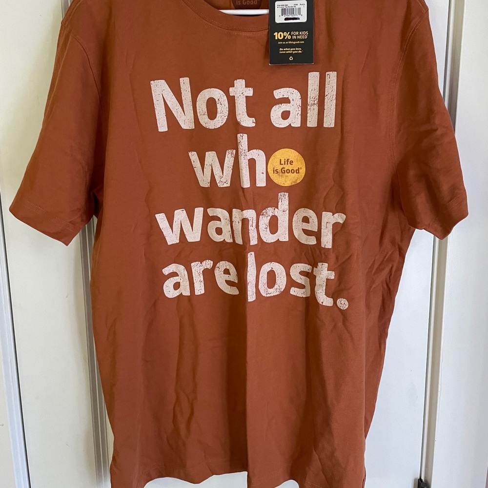 Life Is Good men’s short sleeve tshirt, large, new with tags